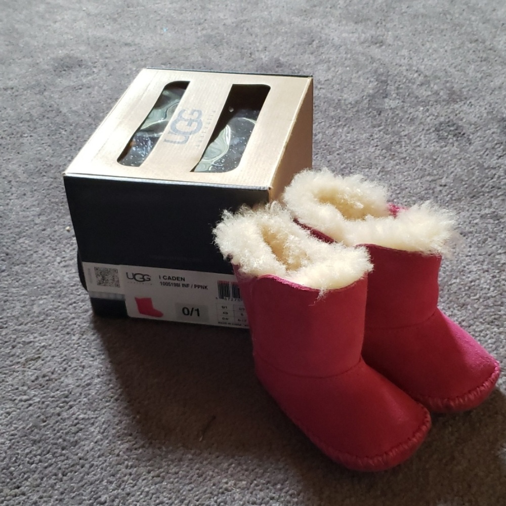 Ugg Infant boots size 0/1